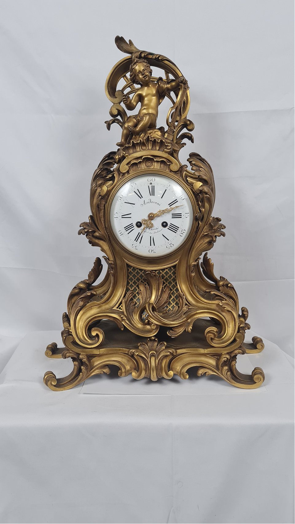 Horloge style Louis XV