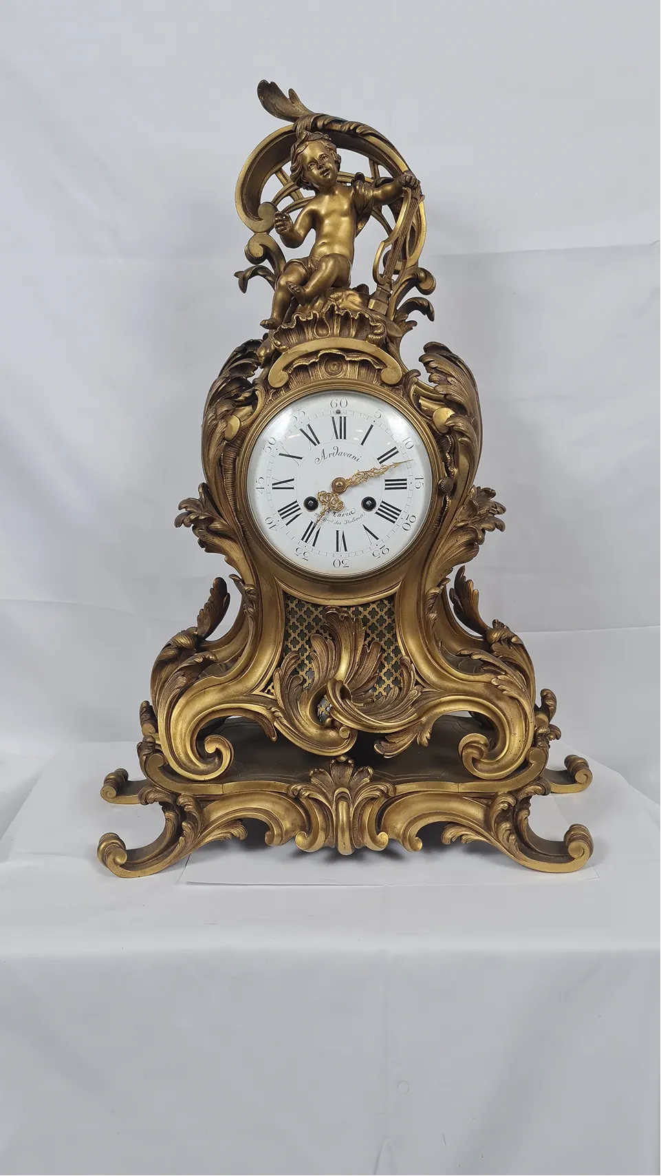 Horloge style Louis XV