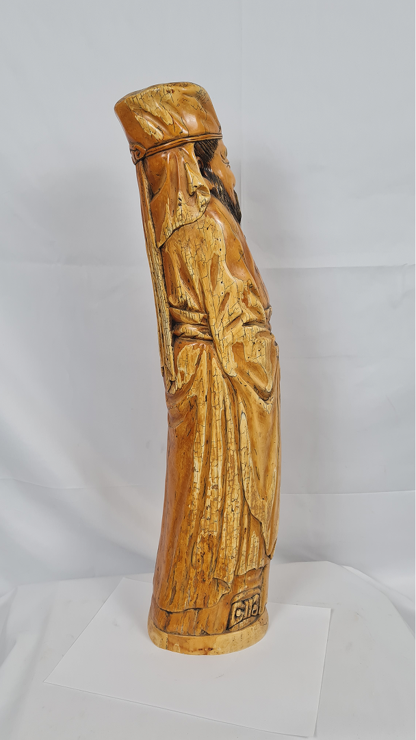 Sage rieur coiffé du bonnet des lettrés — 4